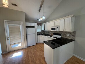 3013 Lauren Pl Dr in Wilmington, NC - Building Photo - Building Photo