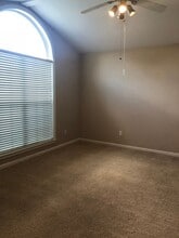 216 Windsor Garden Dr in Enterprise, AL - Building Photo - Building Photo