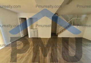7302 Bayberry Ln in Dallas, TX - Building Photo - Building Photo