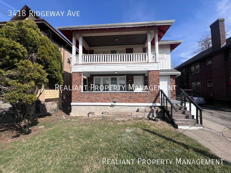 3418 Ridgeway Ave in Cincinnati, OH - Building Photo