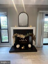 102 Dudley Ave in Narberth, PA - Building Photo