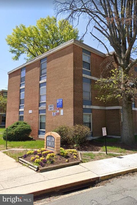 3849 St Barnabas Rd in Hillcrest Heights, MD - Building Photo