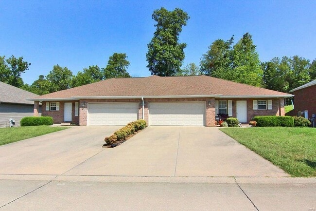 property at 2600-2602 Travelers Way