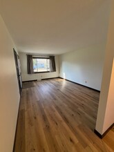 920 Girard St-Unit -920 in Hudson, WI - Building Photo - Building Photo