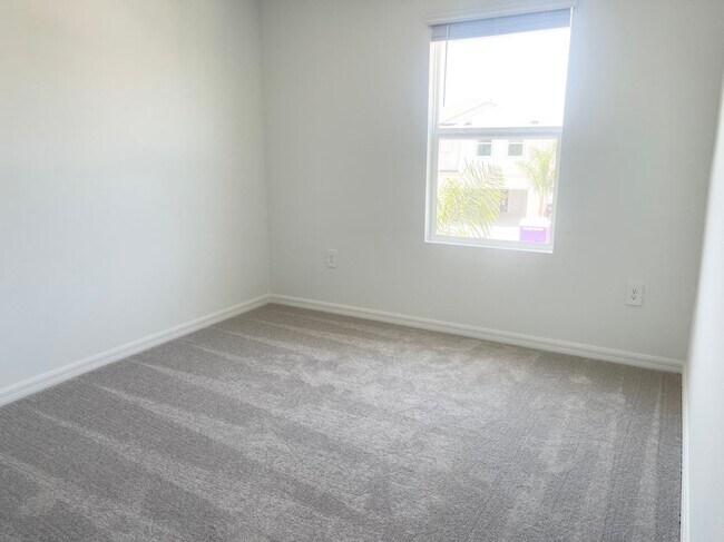 19750 Garden Ridge Ct in Lehigh Acres, FL - Building Photo - Building Photo