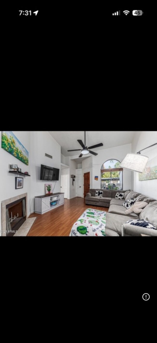 property at 1718 S Longmore