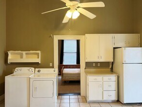 1003 Walnut St in Macon, GA - Building Photo - Building Photo