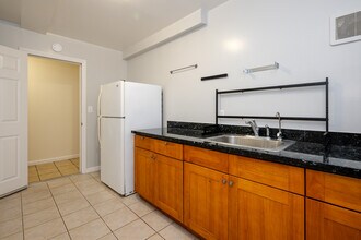 481 Monterey Blvd, Unit A in San Francisco, CA - Building Photo - Building Photo