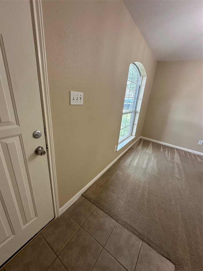property at 11750 Pinemeade Ln
