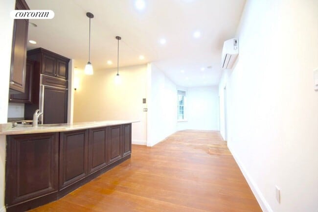 1838 7th Ave in New York, NY - Building Photo - Building Photo