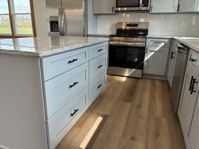 205 KY-213 in Jeffersonville, KY - Building Photo - Building Photo