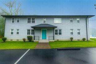 2841 Belvedere Ln in Decatur, GA - Building Photo