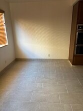 1034 W 23rd St, Unit 2 in San Pedro, CA - Foto de edificio - Building Photo