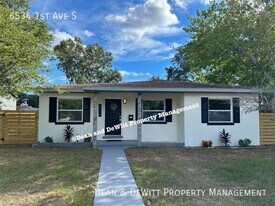 6534 1st Ave S in St. Petersburg, FL - Building Photo
