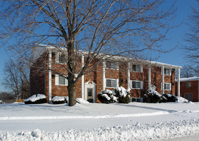 1116 Kingsway Dr Apartments