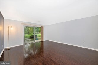 10316 Rockville Pike, Unit 101 in Rockville, MD - Building Photo - Building Photo