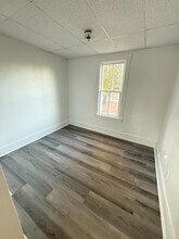 1604 Mary St in Marinette, WI - Building Photo - Building Photo