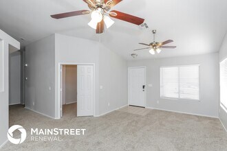 428 Pumpkin Way in Henderson, NV - Building Photo - Building Photo