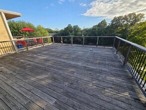 111 W Main St in Frankfort, KY - Building Photo - Building Photo