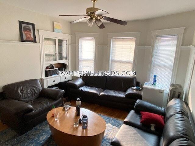 56 Sunset Rd in Somerville, MA - Building Photo