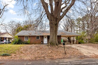 1245 Rayfield Dr in Birmingham, AL - Foto de edificio - Building Photo