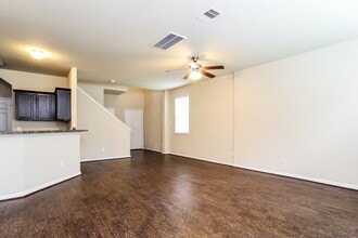 13050 Rose Landing Dr in Houston, TX - Building Photo - Building Photo