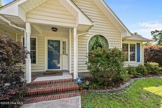 331 Long Leaf Dr in Hampstead, NC - Building Photo - Building Photo