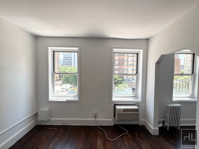 property at 455-452 2nd Ave