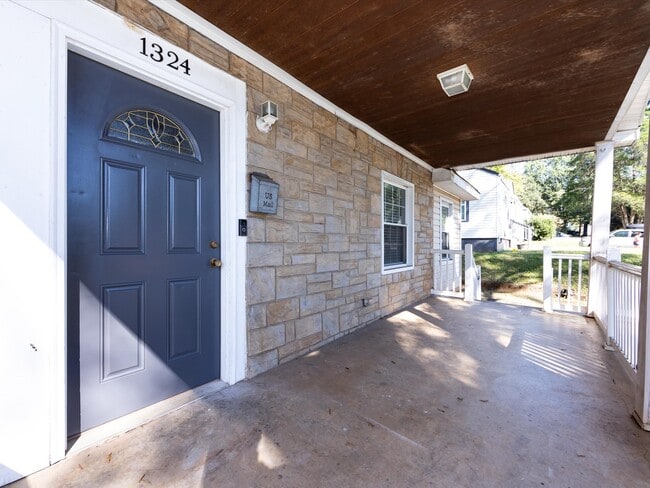 1324 Bethel Rd in Charlotte, NC - Building Photo - Building Photo