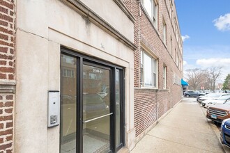 64th/Kedzie (6401-05) in Chicago, IL - Foto de edificio - Interior Photo