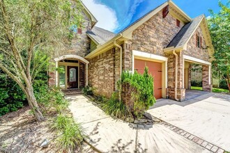 6818 Alden Ct in Sugar Land, TX - Foto de edificio - Building Photo