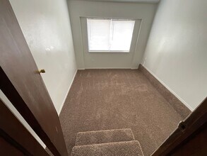 1408 Oelke Dr in Midwest City, OK - Foto de edificio - Building Photo