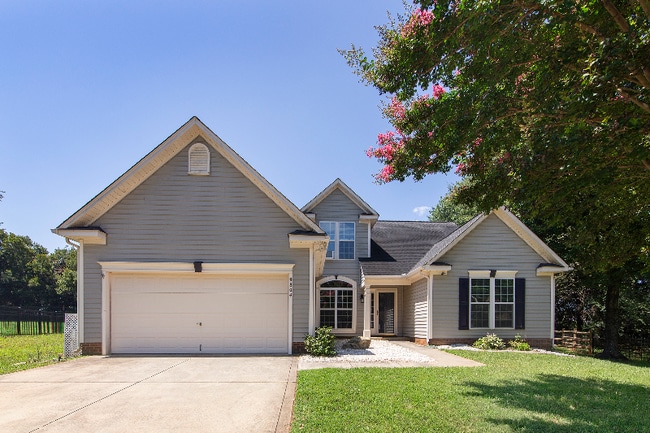 9804 Nottinghill Ln in Charlotte, NC - Building Photo - Building Photo