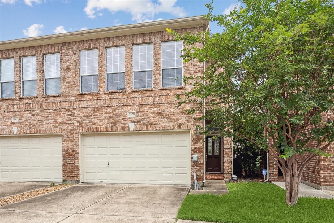 1309 East St in Houston, TX - Building Photo
