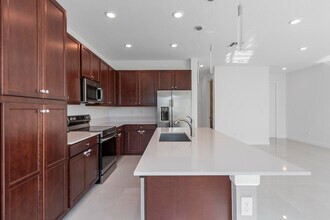 4352 Veleiros Ave in Lighthouse Point, FL - Building Photo - Building Photo