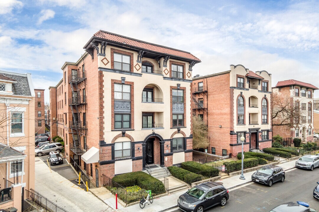 1436-1438 Meridian Pl NW in Washington, DC - Foto de edificio