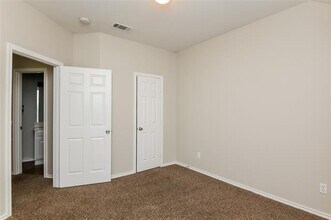 210 Ridgeway Blvd in Weatherford, TX - Building Photo - Building Photo
