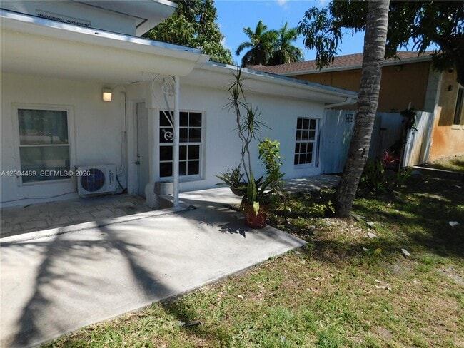 10945 NW 19th Ave in Miami, FL - Building Photo - Building Photo