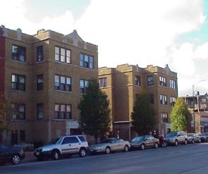 1331 W Addison St in Chicago, IL - Foto de edificio