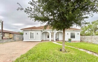 1411 Orquidia Ln in Laredo, TX - Building Photo