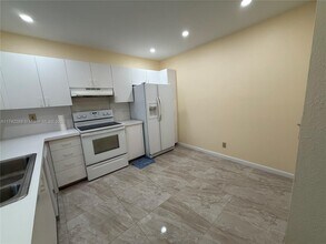 11332 SW 169th St in Miami, FL - Building Photo - Building Photo