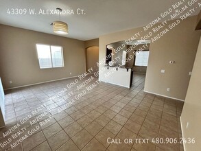 43309 Alexandra Ct in Maricopa, AZ - Building Photo - Building Photo