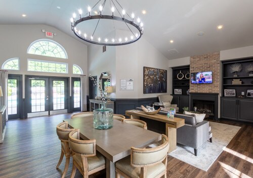 Salisbury Village at Castlewood in Salisbury, NC - Building Photo