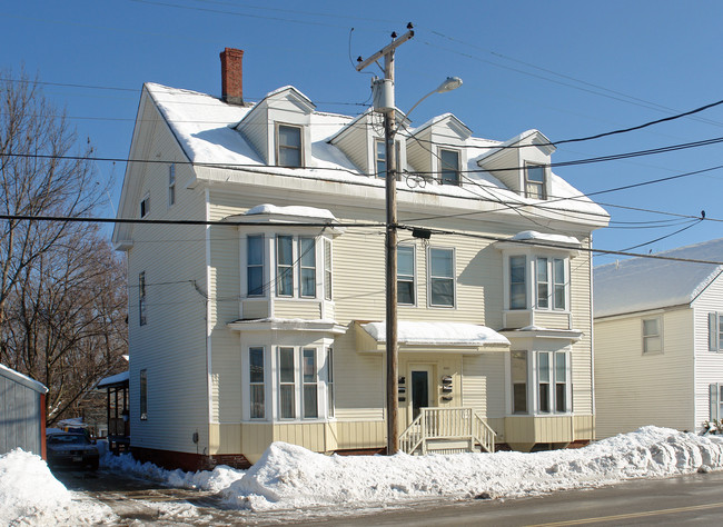 406 Main St in Biddeford, ME - Foto de edificio - Building Photo