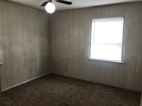 417 E Hulse St in McPherson, KS - Building Photo - Building Photo