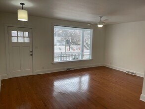 3220 N Humboldt Blvd in Milwaukee, WI - Foto de edificio - Building Photo