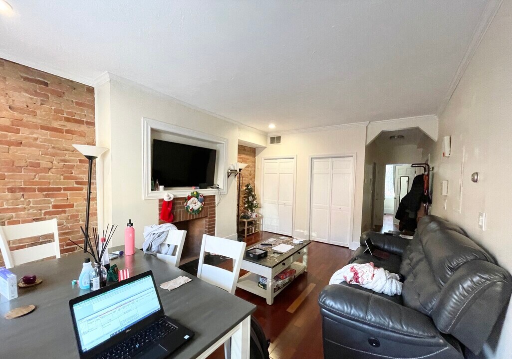 45 Hemenway St, Unit 2 in Boston, MA - Foto de edificio