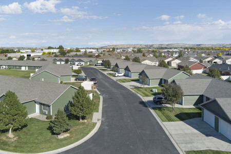 Frontier Apartments in Billings, MT - Building Photo - Building Photo