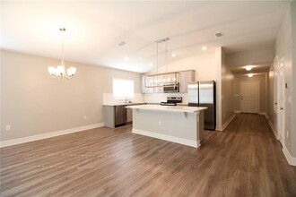 7109 Cruz Ct in Lakeland, FL - Building Photo - Building Photo