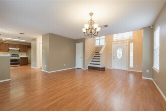 1518 Sundance Dr in Round Rock, TX - Foto de edificio - Building Photo